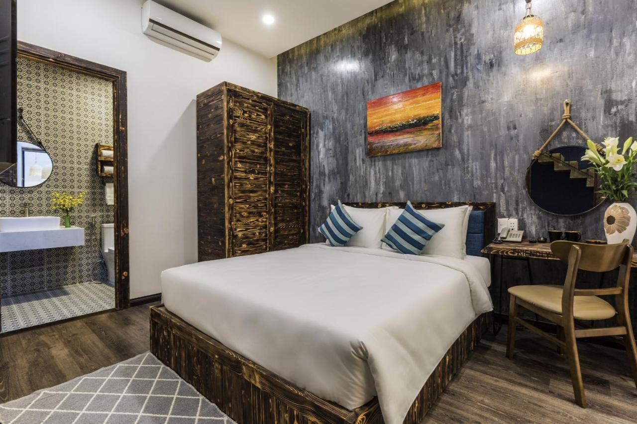 Caprice Hotel Danang Екстериор снимка